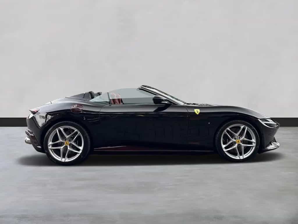 Ferrari Roma Spider *LED-Scheinwerfer*20 Zoll Felge* 10/2024-photo-5