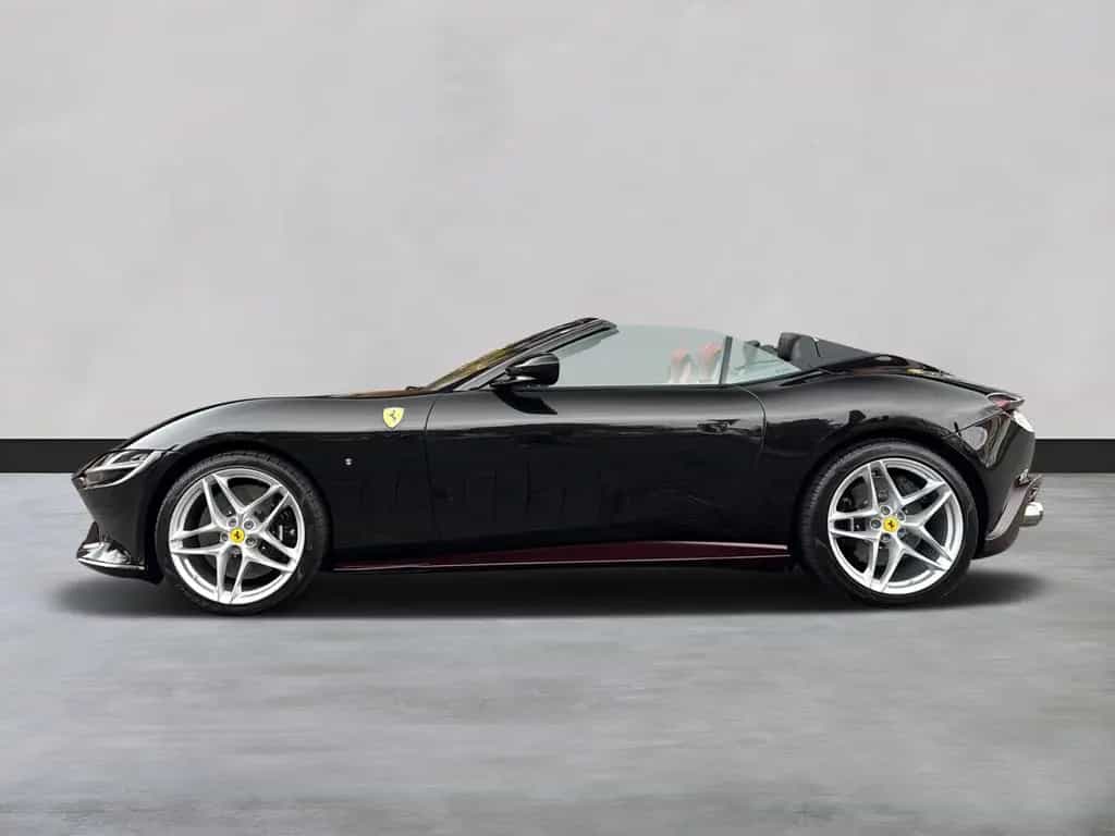 Ferrari Roma Spider *LED-Scheinwerfer*20 Zoll Felge* 10/2024-photo-9