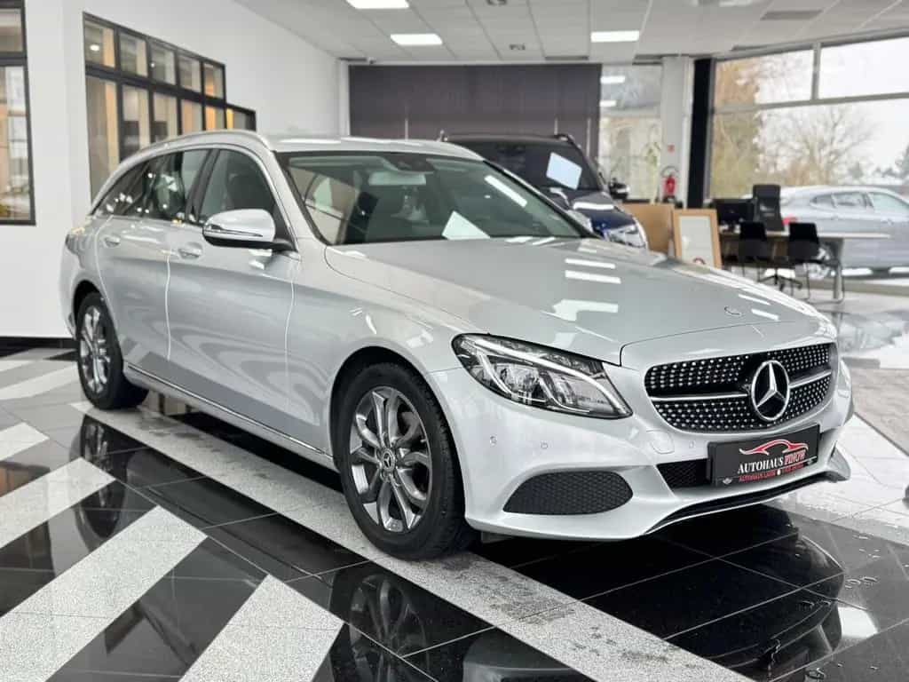 Mercedes-Benz C-Class CGI"7G-TRONIC"AVANTGARDE"NAVI"FERNLICHT AS 12/2016-photo-1