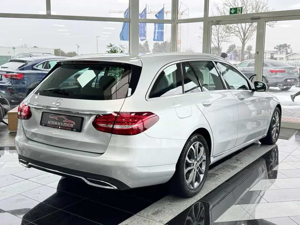 Mercedes-Benz C-Class CGI"7G-TRONIC"AVANTGARDE"NAVI"FERNLICHT AS 12/2016-photo-4