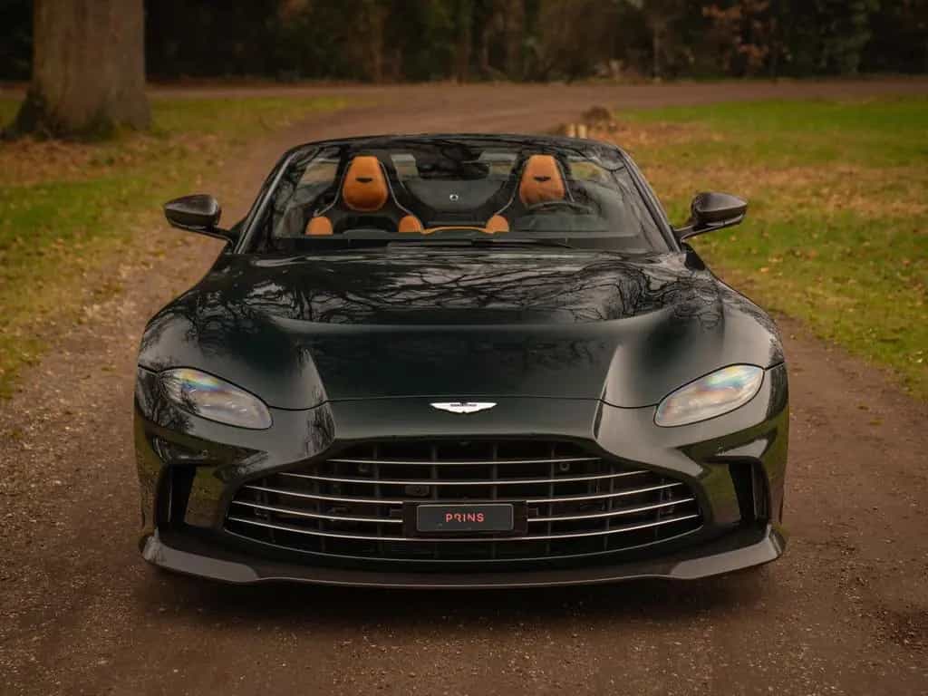 Aston Martin V12 Vantage Roadster | Nr. 211/249 | Pentland Gr 10/2023-photo-24