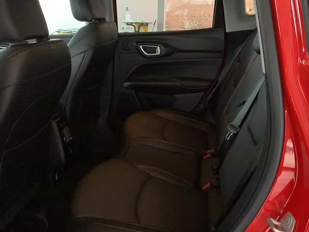 Jeep Compass S Hybrid AT Navi Kamera Leder 08/2024-photo-13