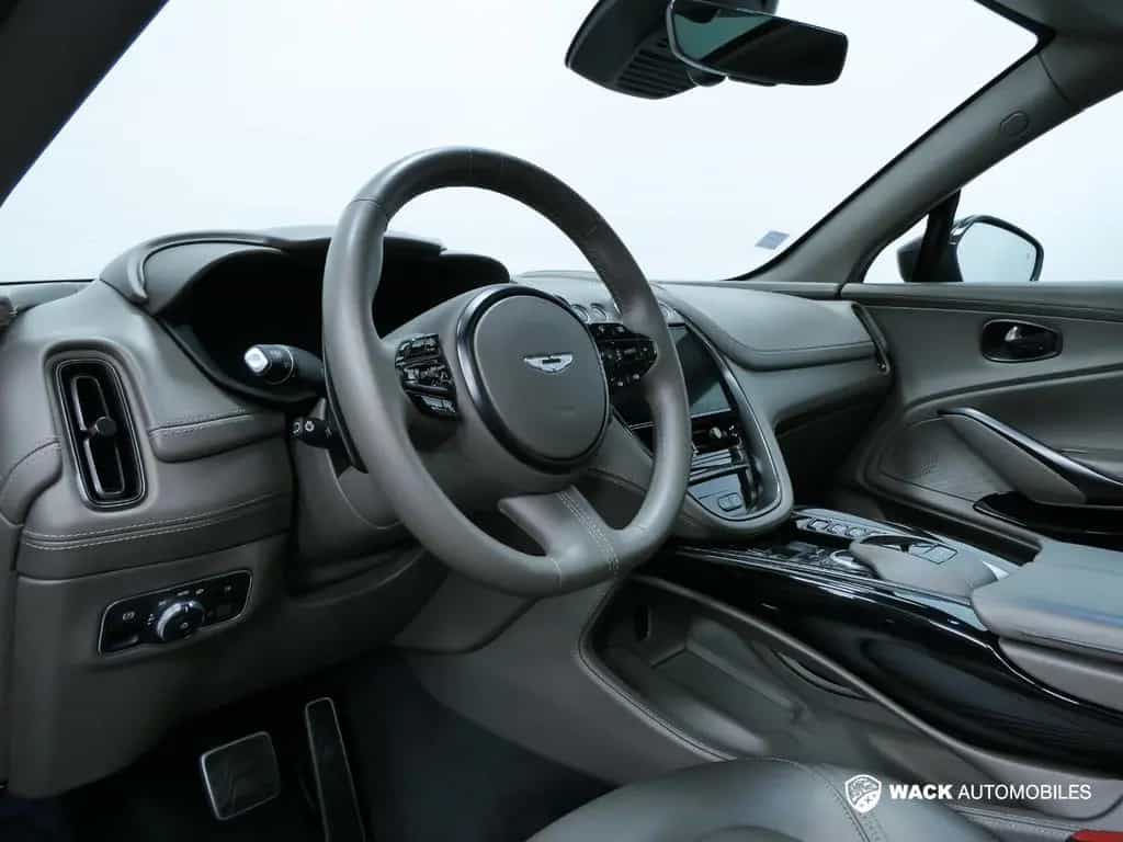 Aston Martin DBX 4.0L V8 BITURBO 550 CV 1913 SPECIFICATION 11/2020-photo-15