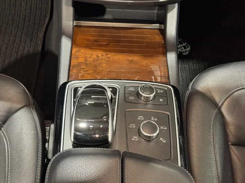 Mercedes-Benz GLE-Class 400 | TÜV 06/2027 02/2018-photo-21