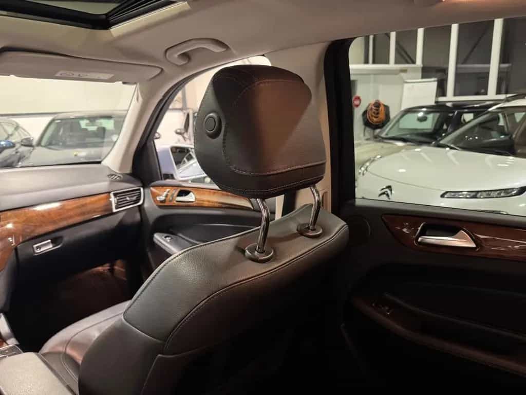 Mercedes-Benz GLE-Class 400 | TÜV 06/2027 02/2018-photo-25