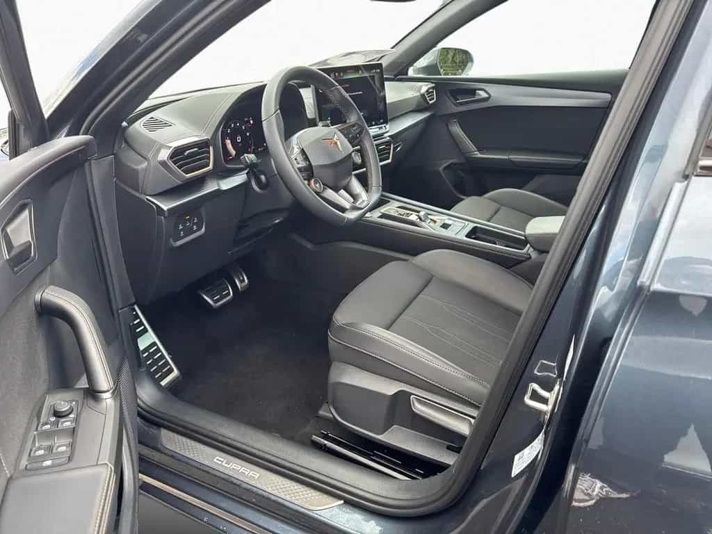 Cupra Leon Sportstourer 1.5 eTSI DSG EDGE|INTELLIGENT| 06/2025-photo-10