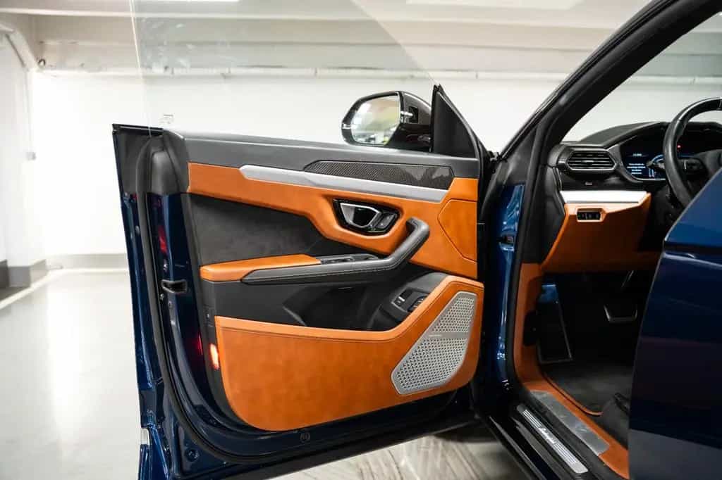 Lamborghini Urus 4.0 V8 Autom. 08/2020-photo-24