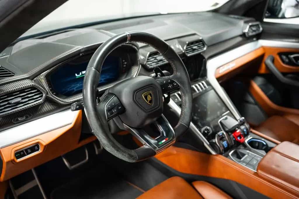 Lamborghini Urus 4.0 V8 Autom. 08/2020-photo-32