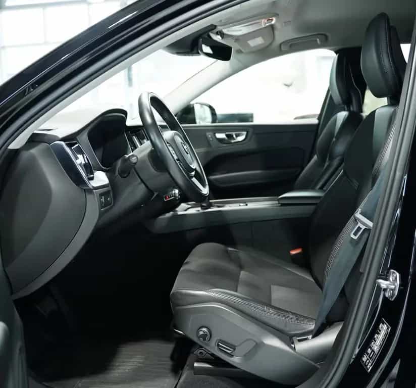 Volvo XC60 Momentum 2WD *H-UP *Kamera *Digital *Navi 03/2018-photo-16