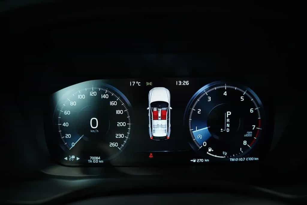 Volvo XC60 Momentum 2WD *H-UP *Kamera *Digital *Navi 03/2018-photo-29