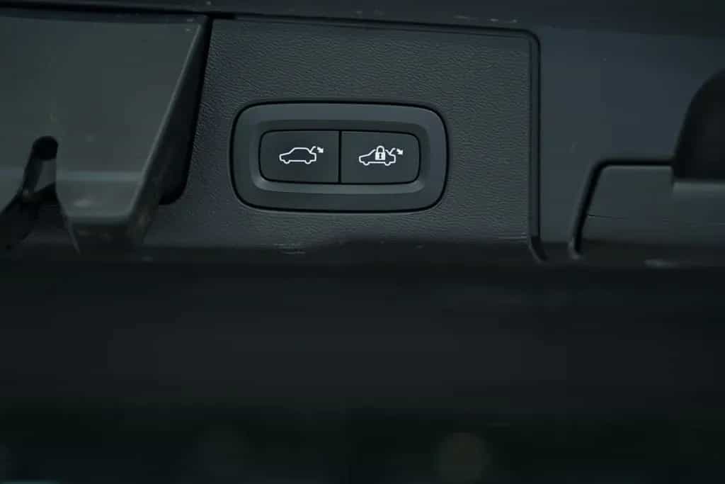 Volvo XC60 Momentum 2WD *H-UP *Kamera *Digital *Navi 03/2018-photo-35