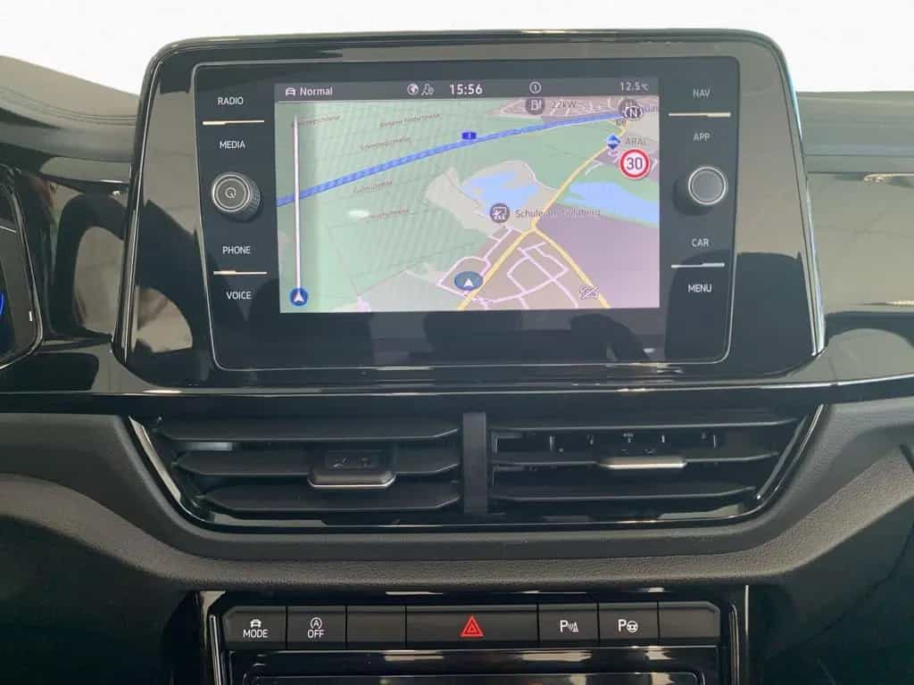 Volkswagen T-Roc Cabriolet 1.5 TSI DSG R LINE EDIT. KARMANN 04/2025-photo-13