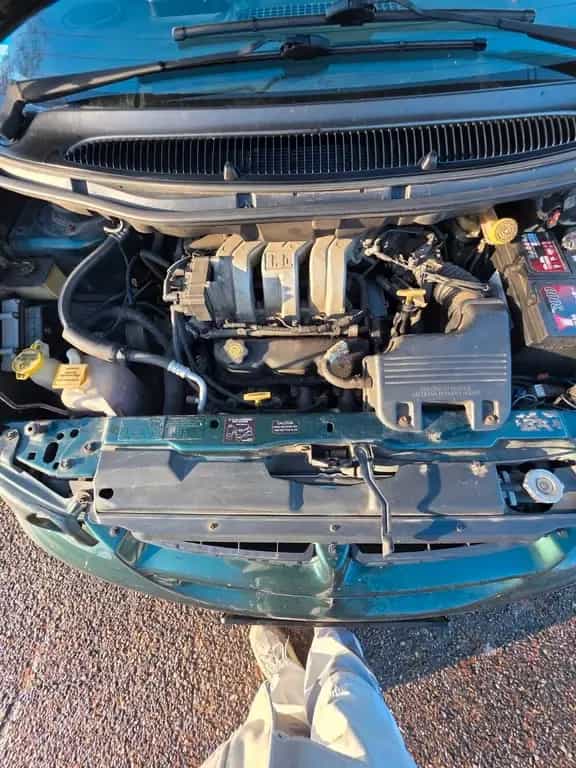 Chrysler Voyager LE 3.3 V6 Auto LE 04/1998-photo-3