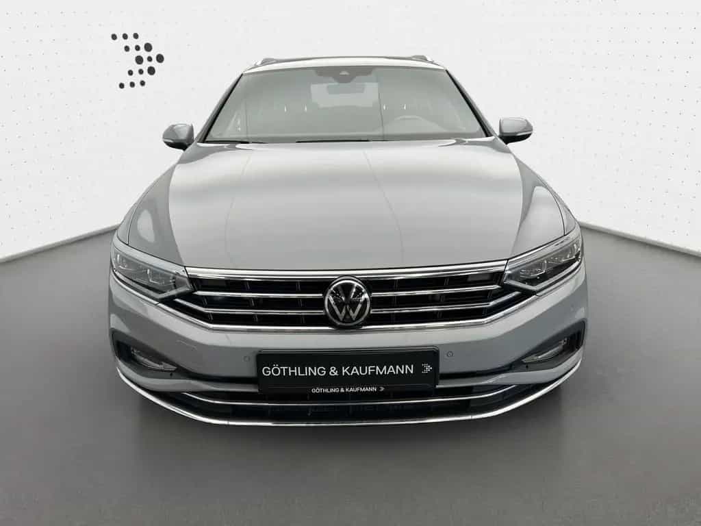 Volkswagen Passat Variant Elegance 2.0 TDI DSG*NAVI*R-LINE* 01/2022-photo-10