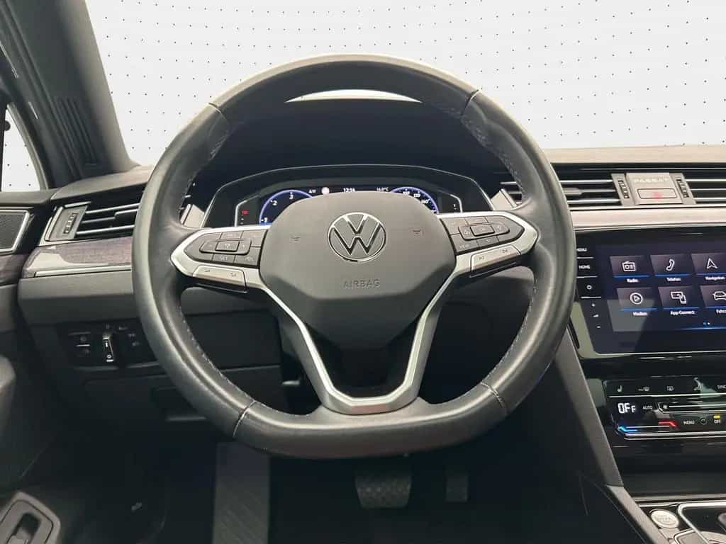 Volkswagen Passat Variant Elegance 2.0 TDI DSG*NAVI*R-LINE* 01/2022-photo-7