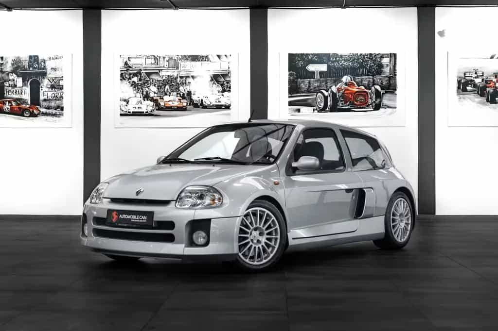 Renault Clio Sport V6 Phase 1 #Sammlerfahrzeug 01/2003-photo-0