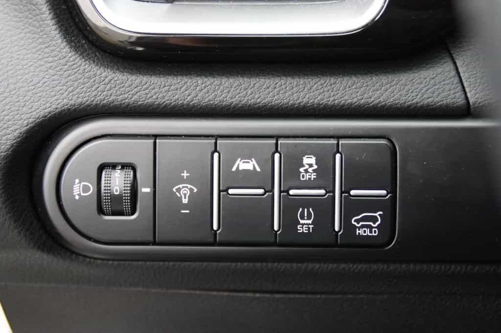 Kia XCeed 1,5T DCT Spirit Exclisuve-Paket 06/2025-photo-14