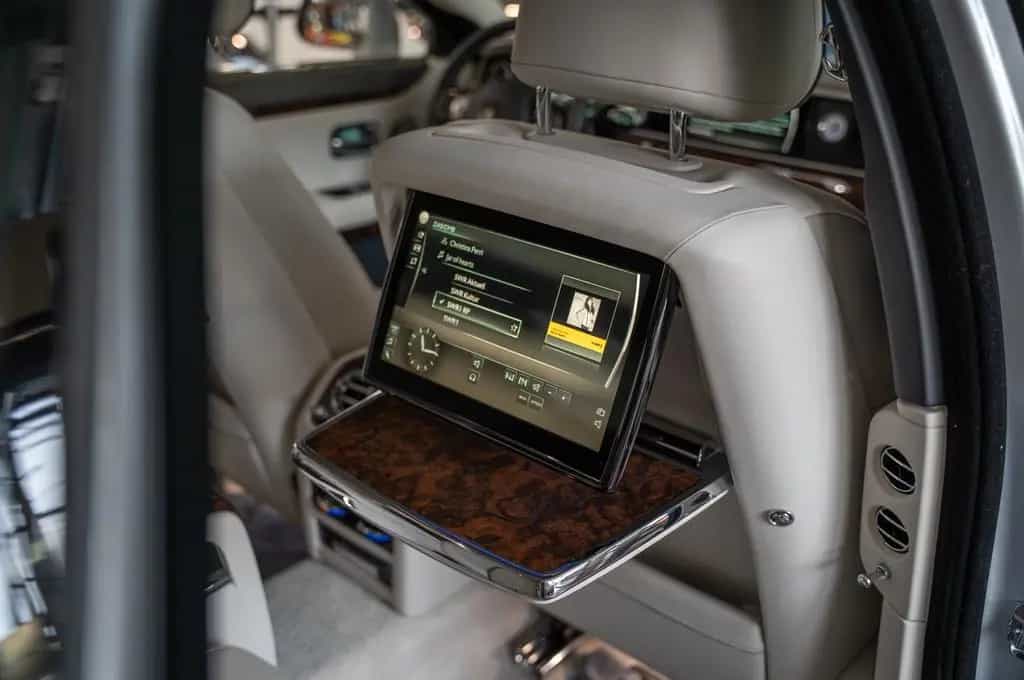 Rolls-Royce Ghost - 1.Hand - 5.300KM - Mwst. ausweisbar 10/2021-photo-22