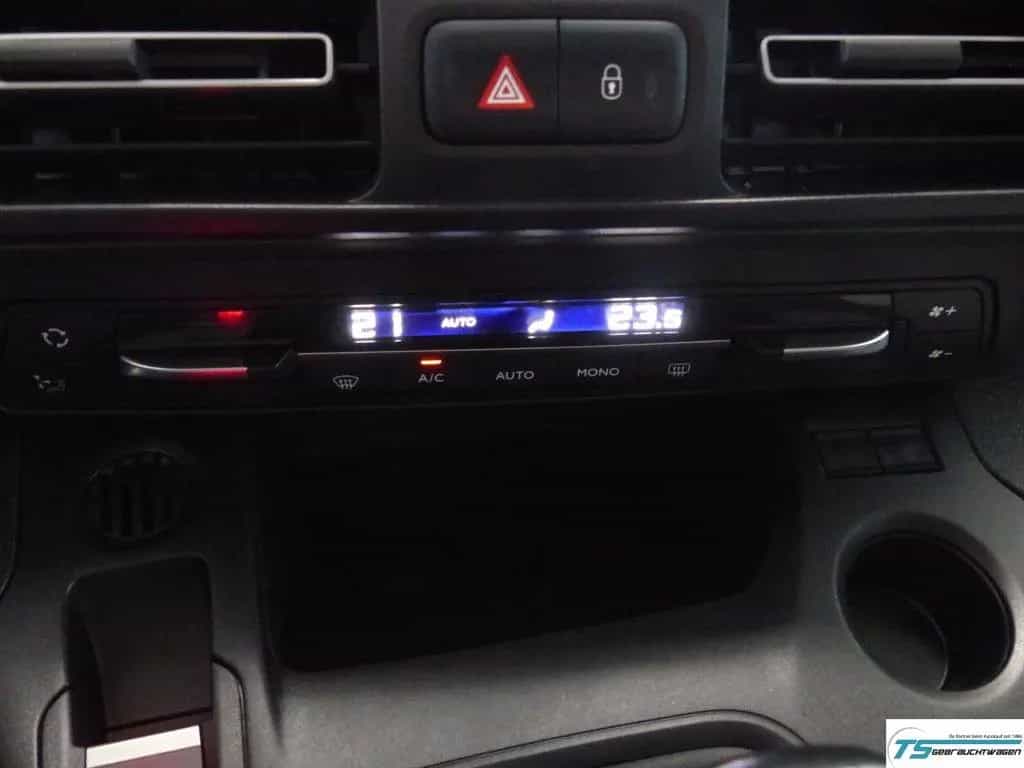 Citroën Berlingo Shine M Navi+Head-up+Kamera+PDC+Shzg 04/2020-photo-19