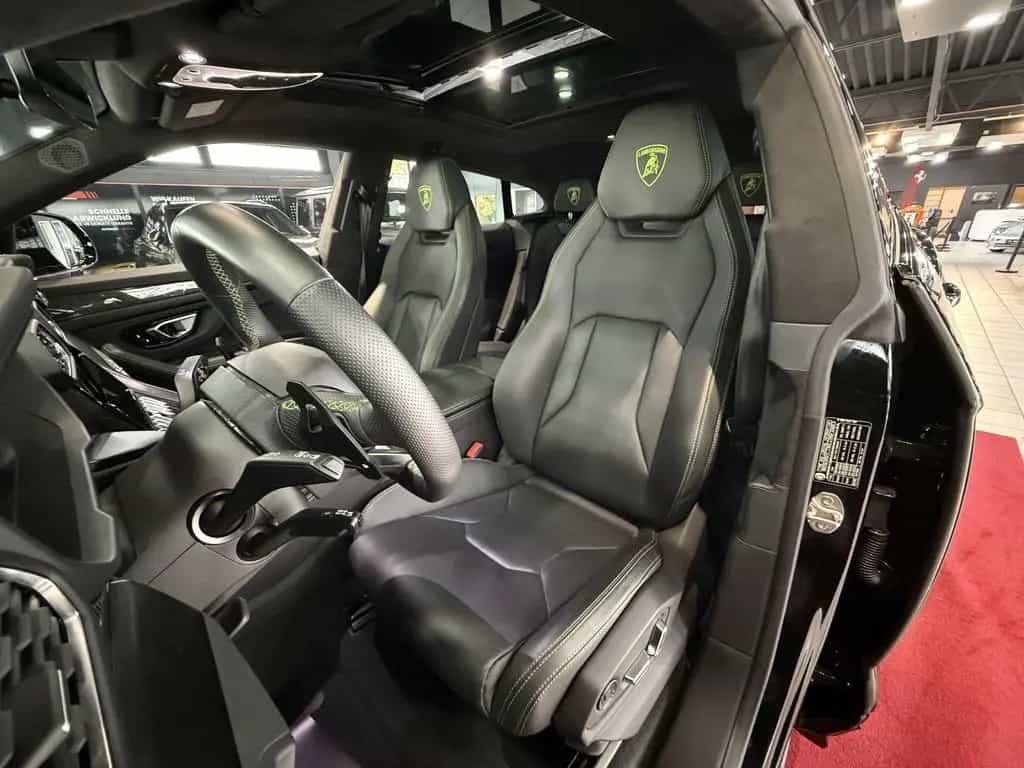 Lamborghini Urus CARBON*PANO*HUD*23ZOLL 08/2022-photo-13