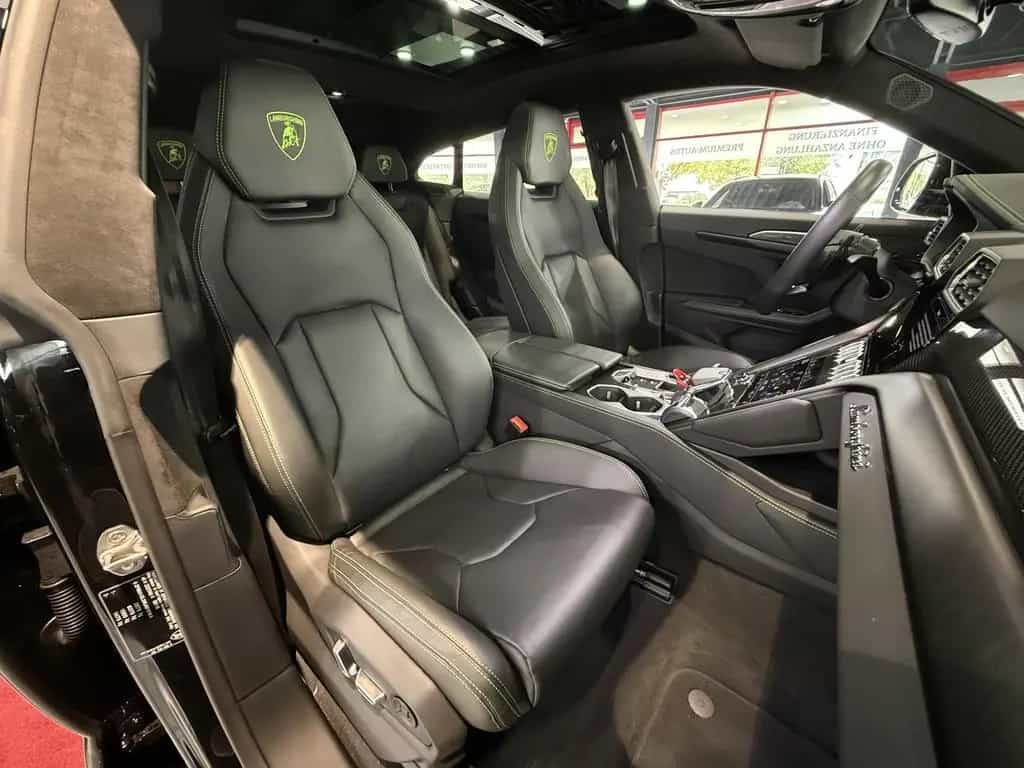 Lamborghini Urus CARBON*PANO*HUD*23ZOLL 08/2022-photo-19