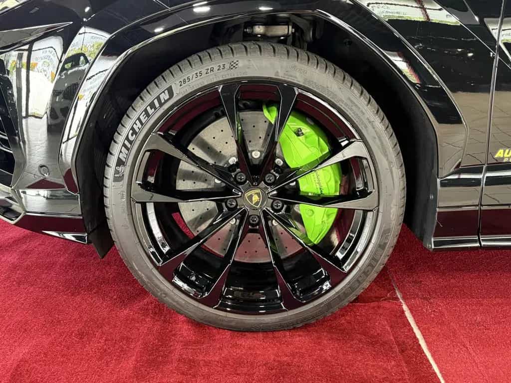 Lamborghini Urus CARBON*PANO*HUD*23ZOLL 08/2022-photo-8