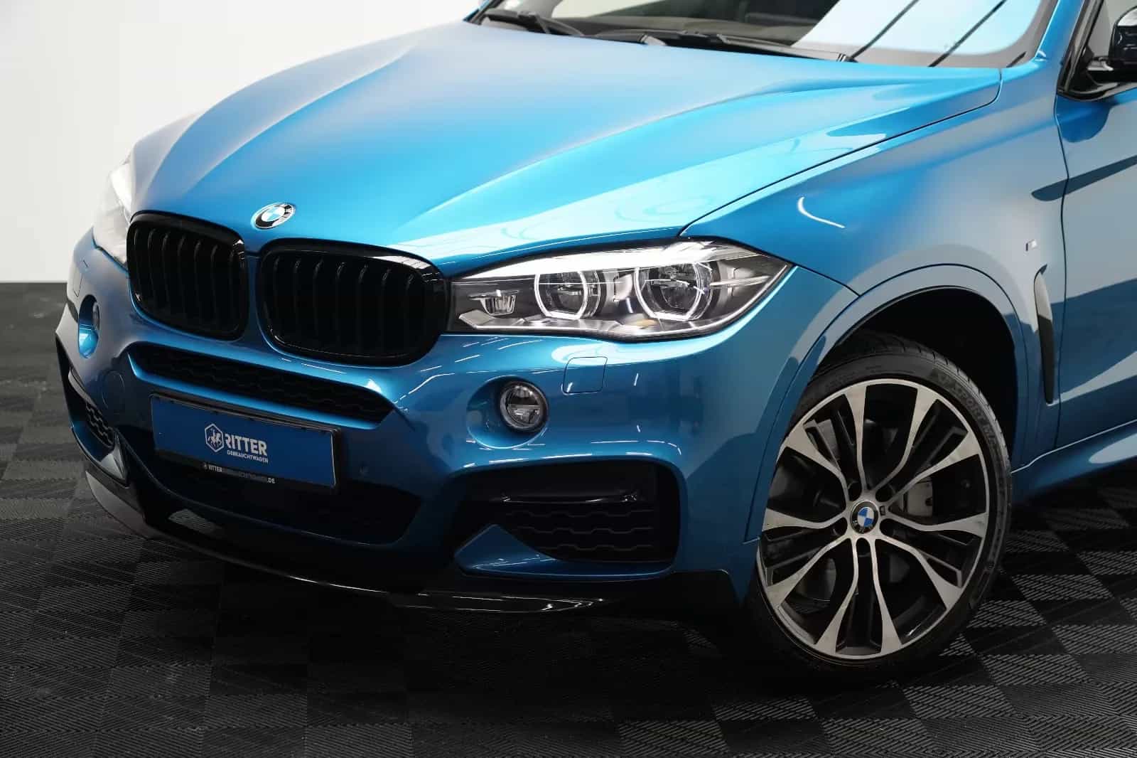 BMW X6 M50 06/2019-photo-10