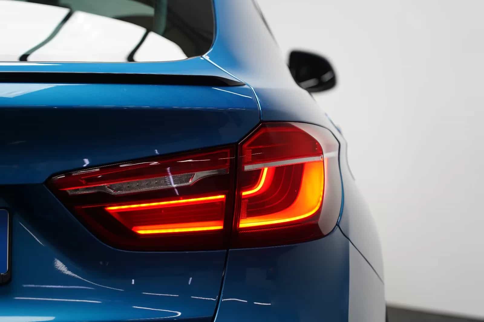BMW X6 M50 06/2019-photo-12