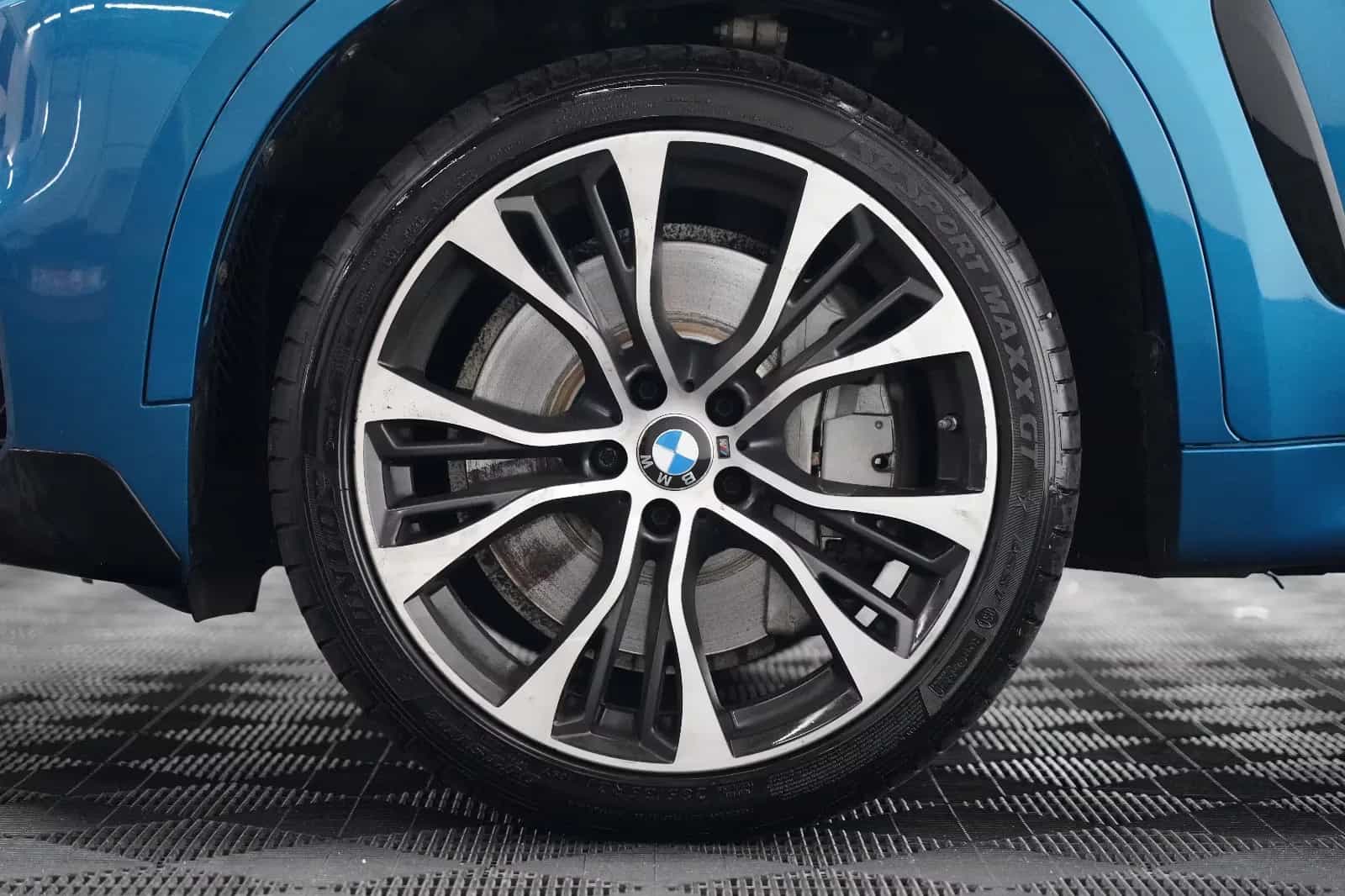 BMW X6 M50 06/2019-photo-14
