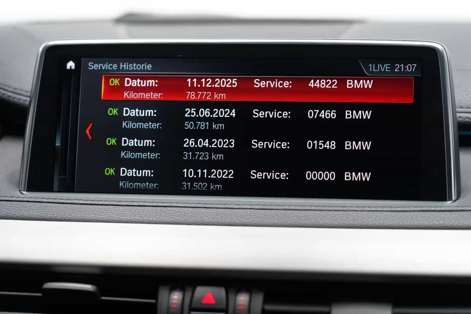 BMW X6 M50 06/2019-photo-41