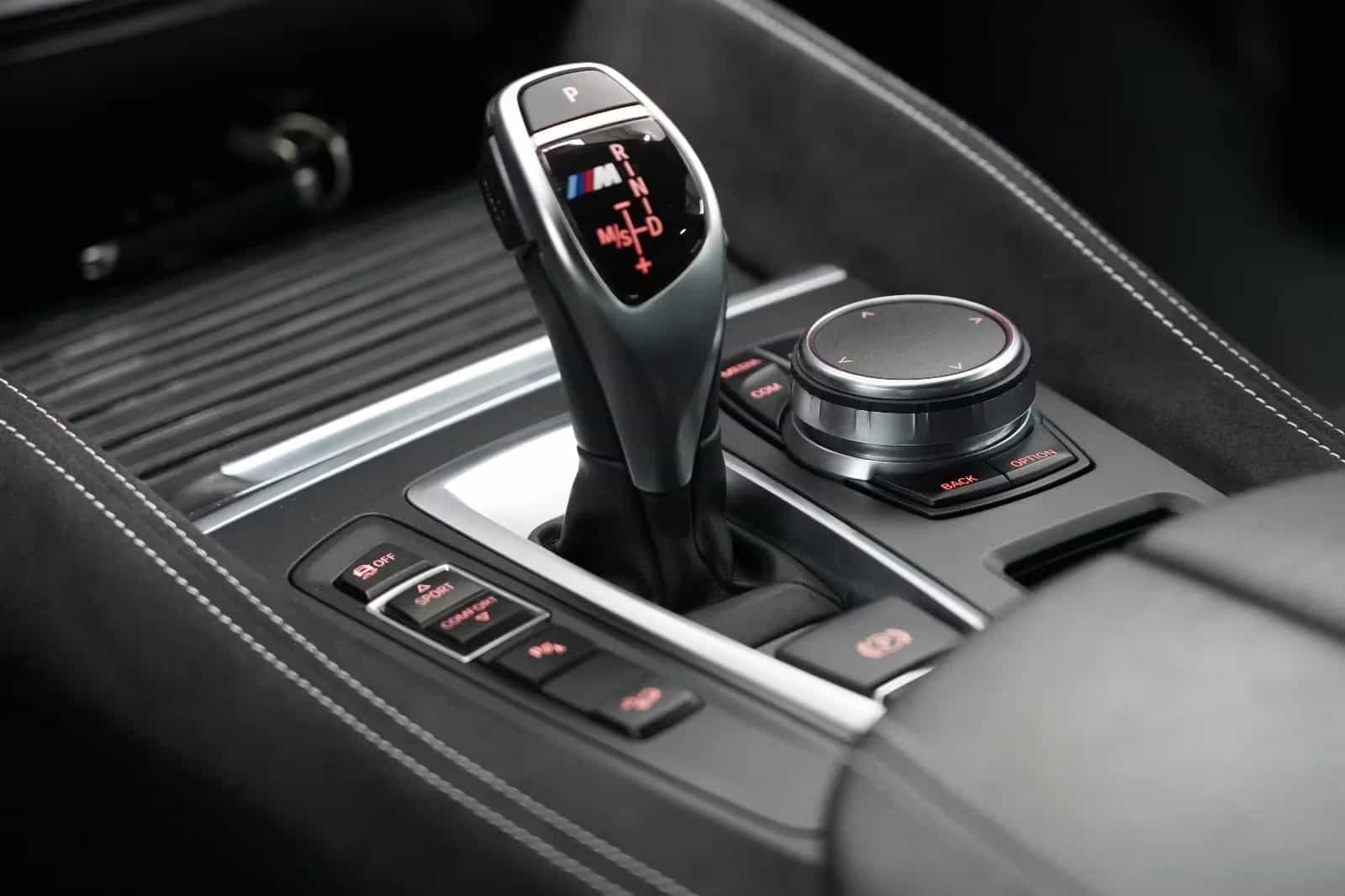 BMW X6 M50 06/2019-photo-45