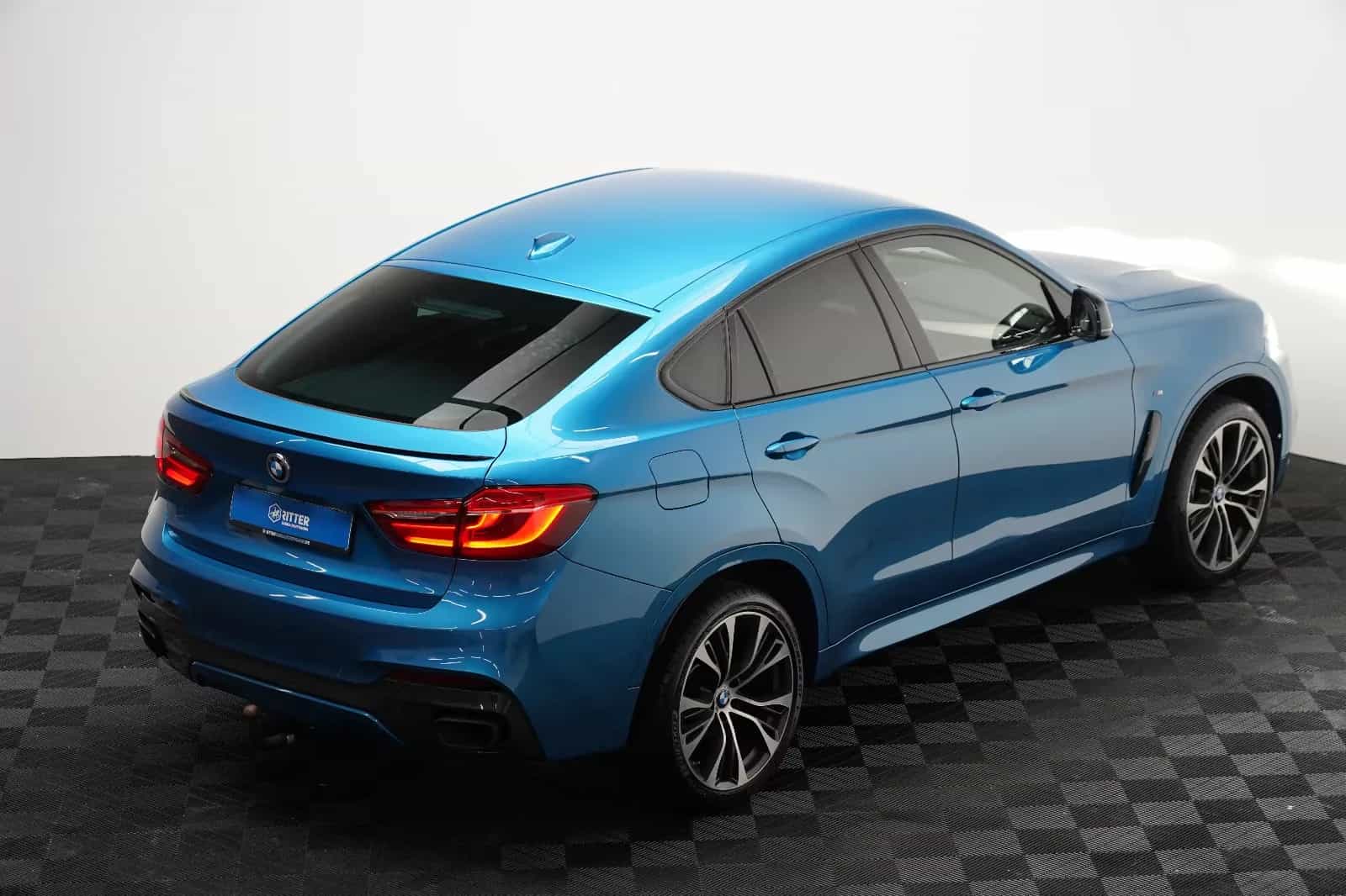 BMW X6 M50 06/2019-photo-9