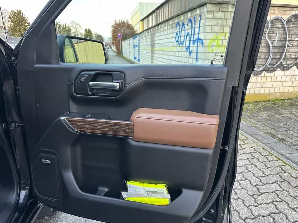 Chevrolet Silverado 1500,HIGH COUNTRY,V8, 5,3,4WD 08/2019-photo-4