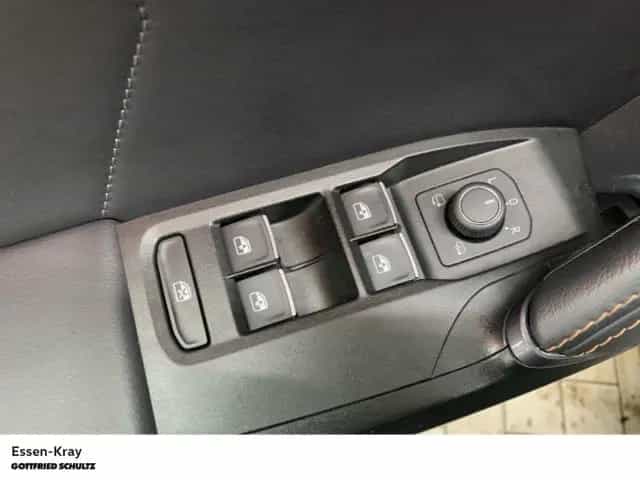 Cupra Formentor VZ5 2.5 TSI DSG 4Drive Leder Navi DCC 02/2023-photo-9