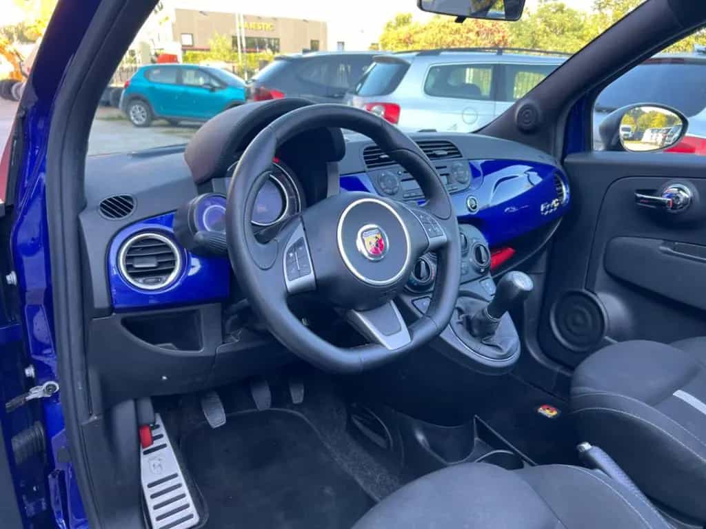 Abarth 595 C 1.4 Turbo T-Jet 140 CV 09/2015-photo-10