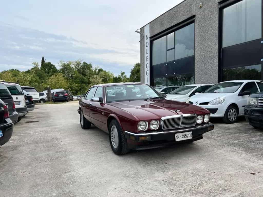 Jaguar XJ XJ6 4.0 02/1990-photo-2