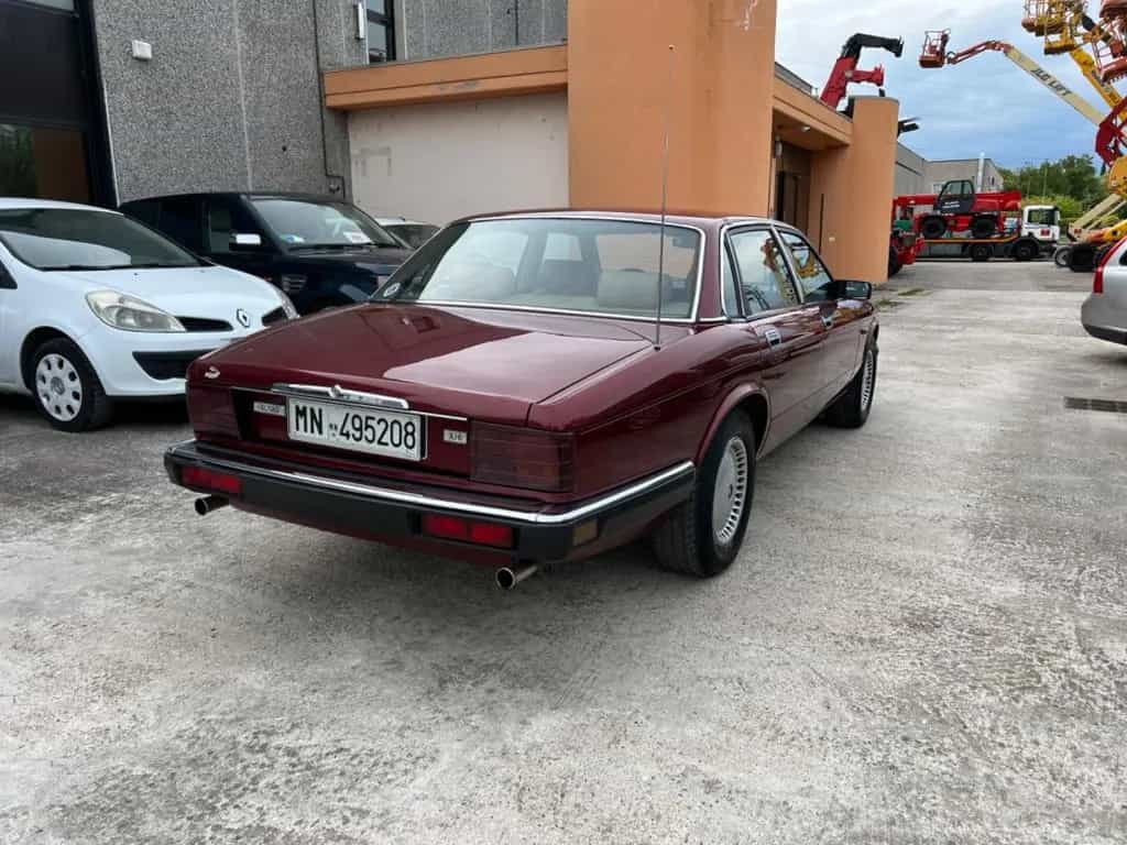 Jaguar XJ XJ6 4.0 02/1990-photo-5