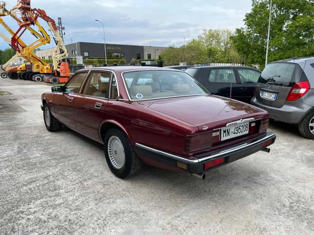 Jaguar XJ XJ6 4.0 02/1990-photo-7
