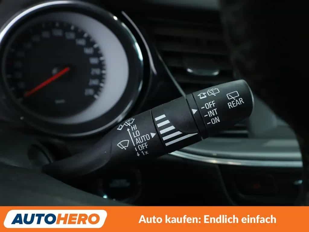Opel Insignia Sports Tourer 1.5 SIDI Turbo Edition 08/2018-photo-26