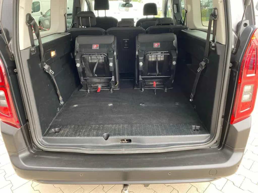 Citroën Berlingo XL Benzin 110 FEEL *7-Sitzer*AZV*SHZ* 02/2019-photo-10