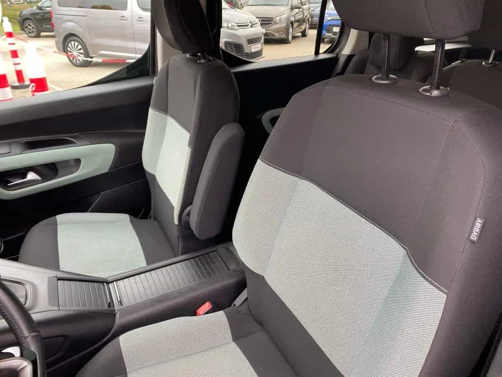 Citroën Berlingo XL Benzin 110 FEEL *7-Sitzer*AZV*SHZ* 02/2019-photo-7