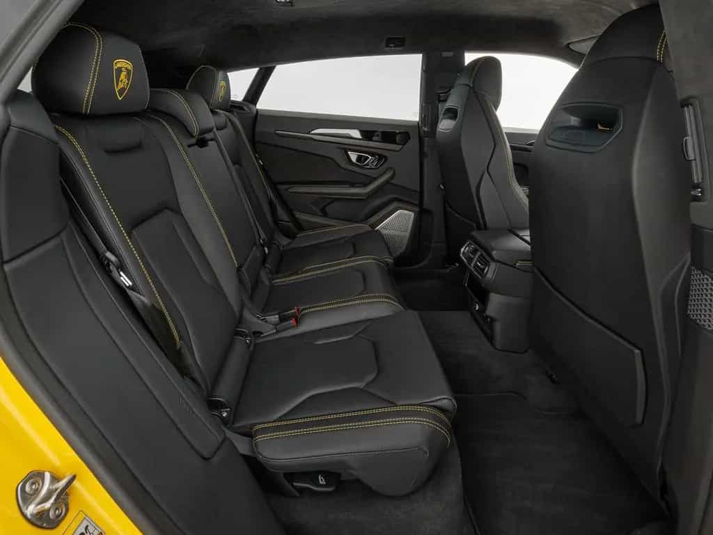 Lamborghini Urus 01/2022-photo-19