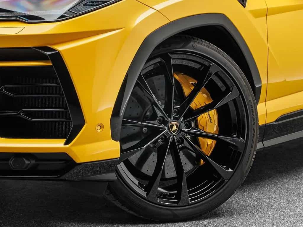 Lamborghini Urus 01/2022-photo-21