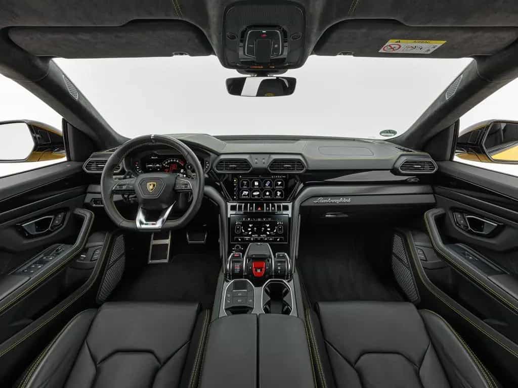 Lamborghini Urus 01/2022-photo-5