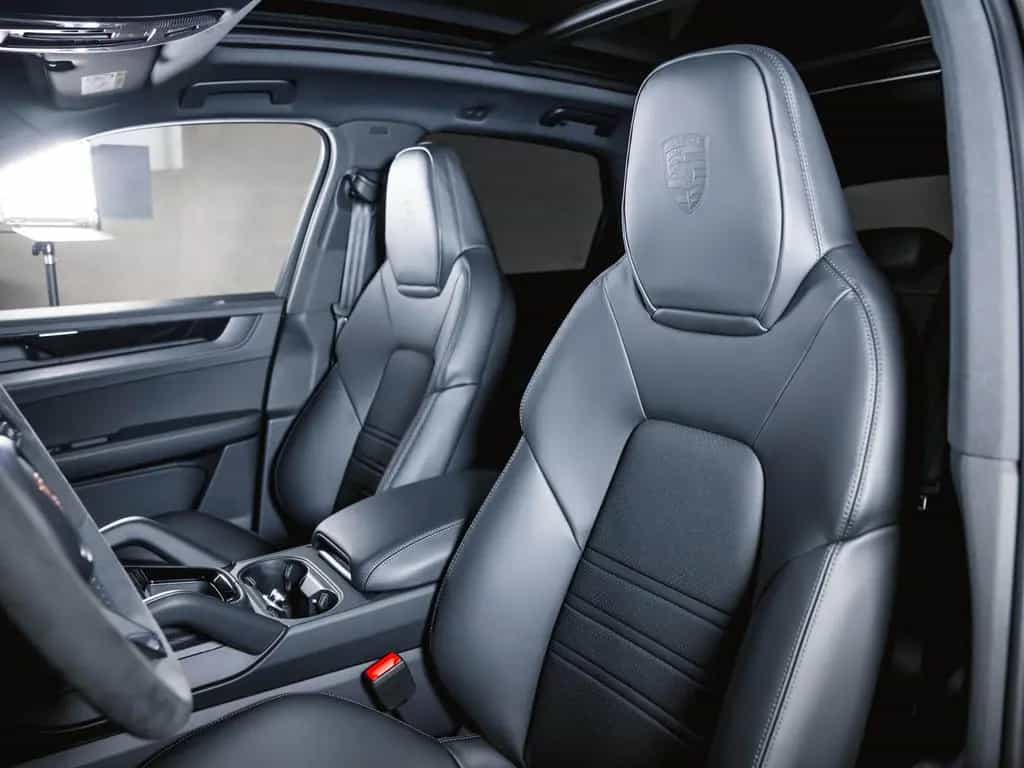 Porsche Cayenne Black Edition Sport Design Paket null-photo-14