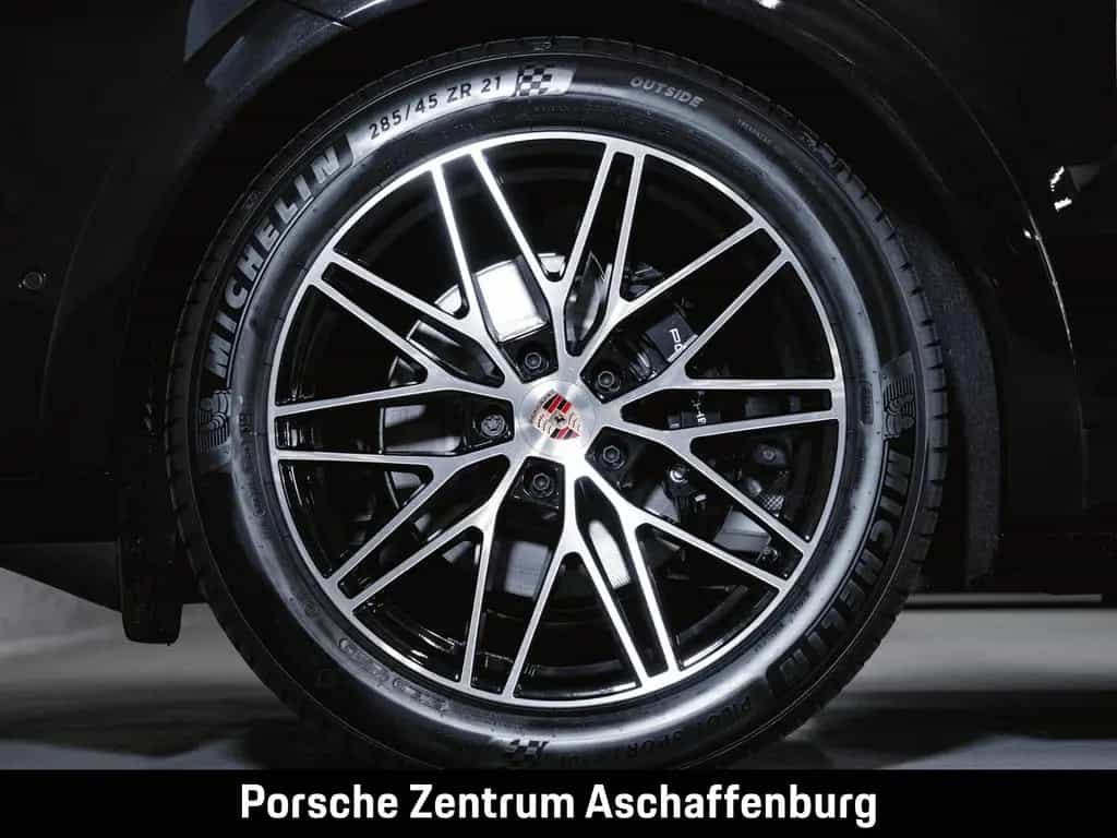 Porsche Cayenne Black Edition Sport Design Paket null-photo-8