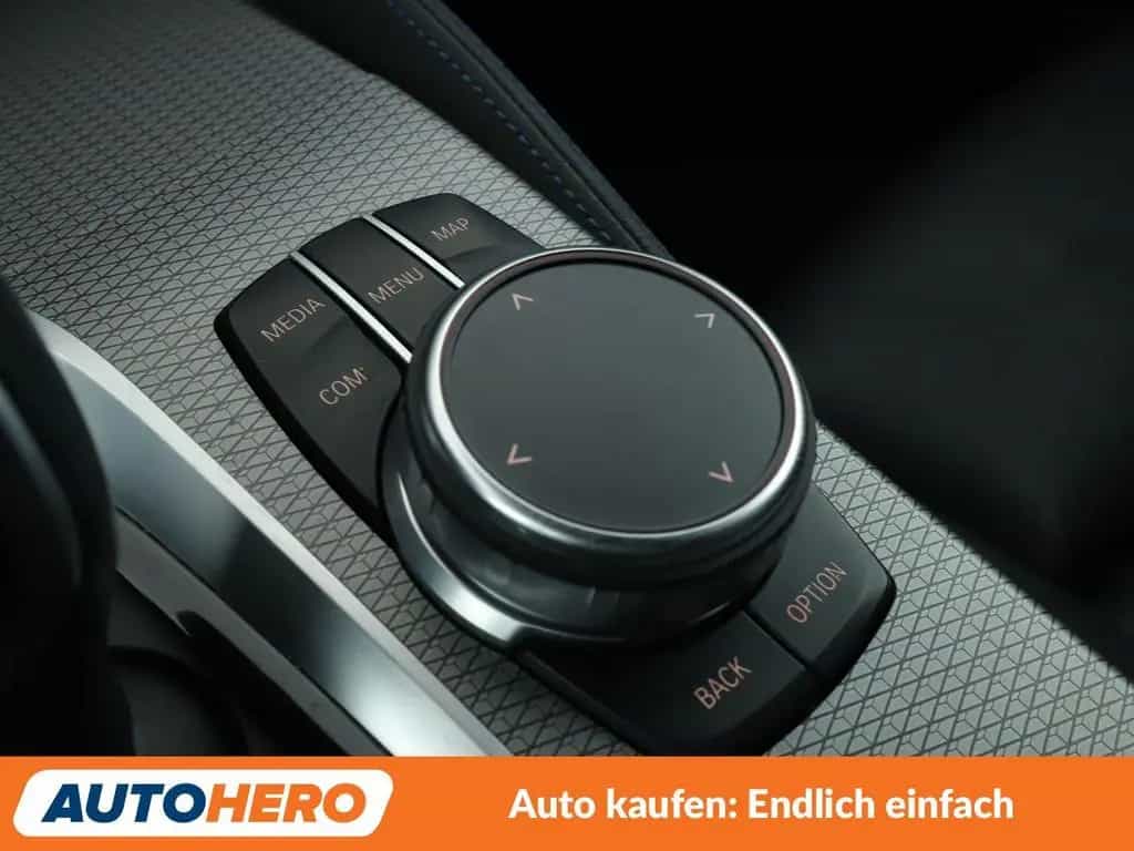 BMW 520 d M Sport Aut.*NAVI*LED*HUD*ACC*CAM*PDC*SHZ* 04/2019-photo-27