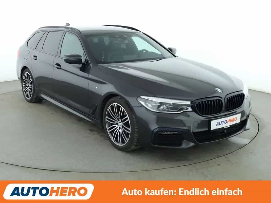 BMW 520 d M Sport Aut.*NAVI*LED*HUD*ACC*CAM*PDC*SHZ* 04/2019-photo-7
