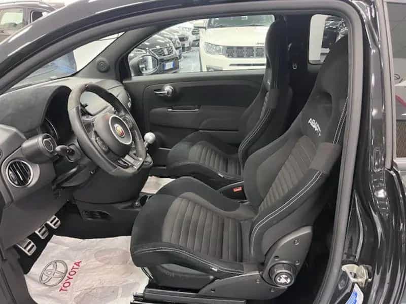 Abarth 695 1.4 T-Jet 695 70th 180cv 11/2022-photo-6