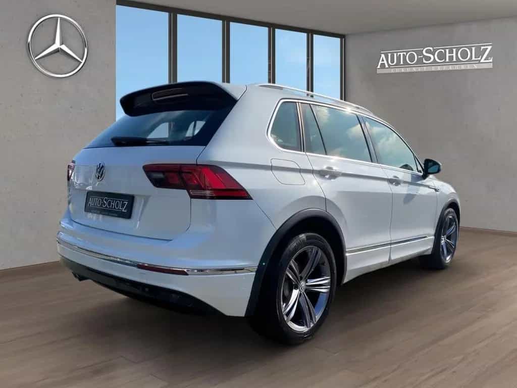 Volkswagen Tiguan R-LINE+APP CONNECT+LED+CARPLAY+PDC+NAVI++ 08/2018-photo-12